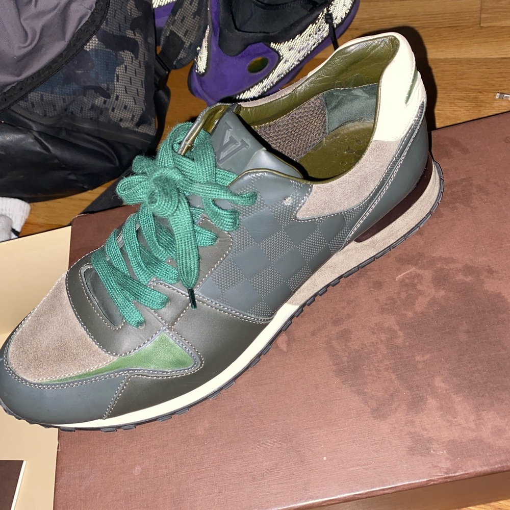 Louis Vuitton runaway sneaker - Picture 4 of 9